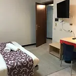 ホテル Veronese 3*